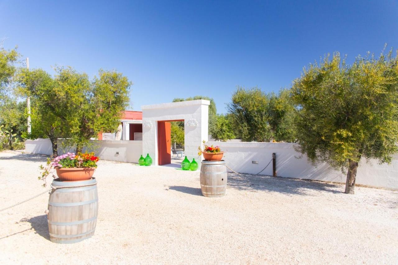 Tenuta Amostuni-Country House Екстер'єр фото