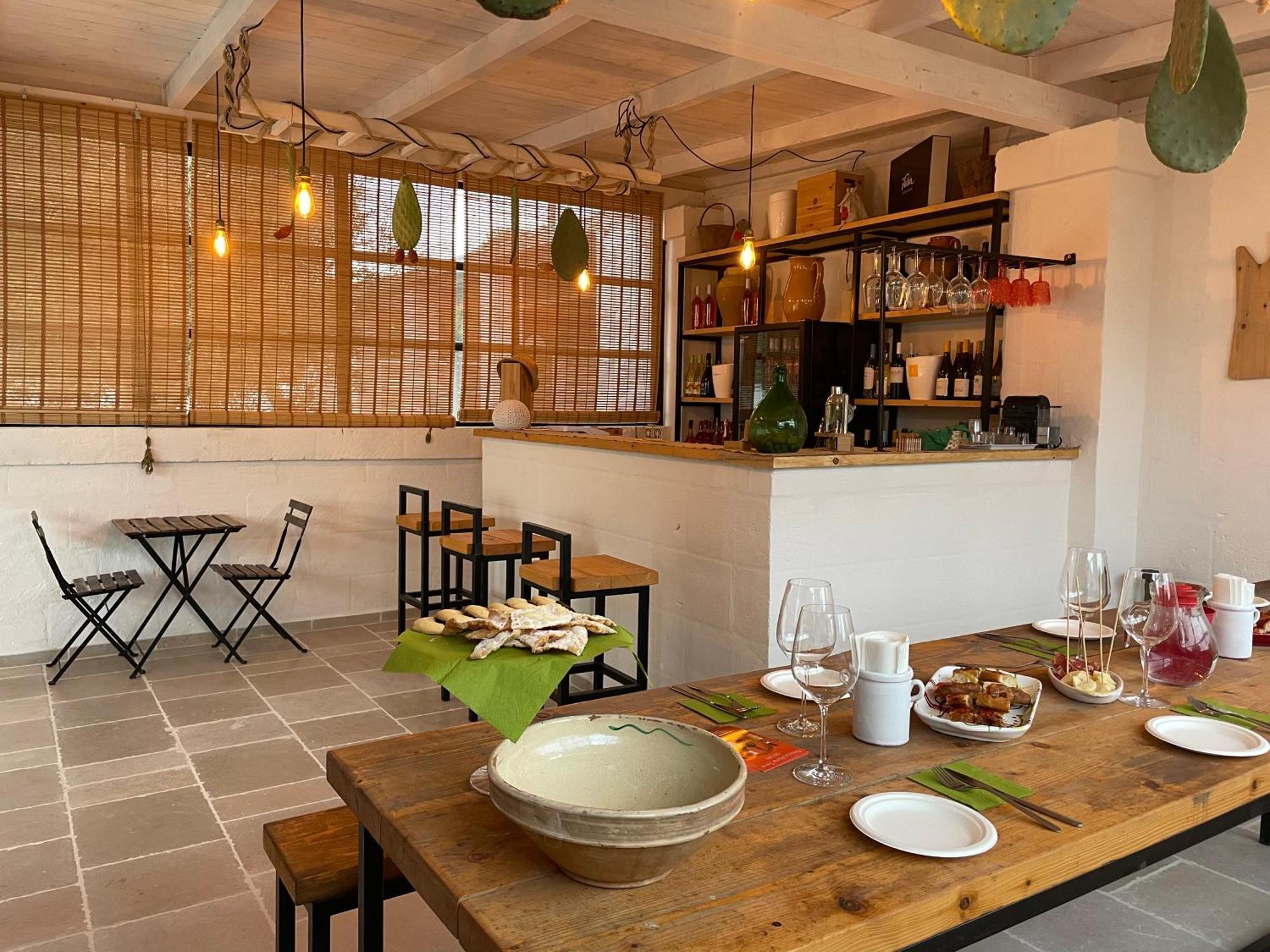 Tenuta Amostuni-Country House Екстер'єр фото