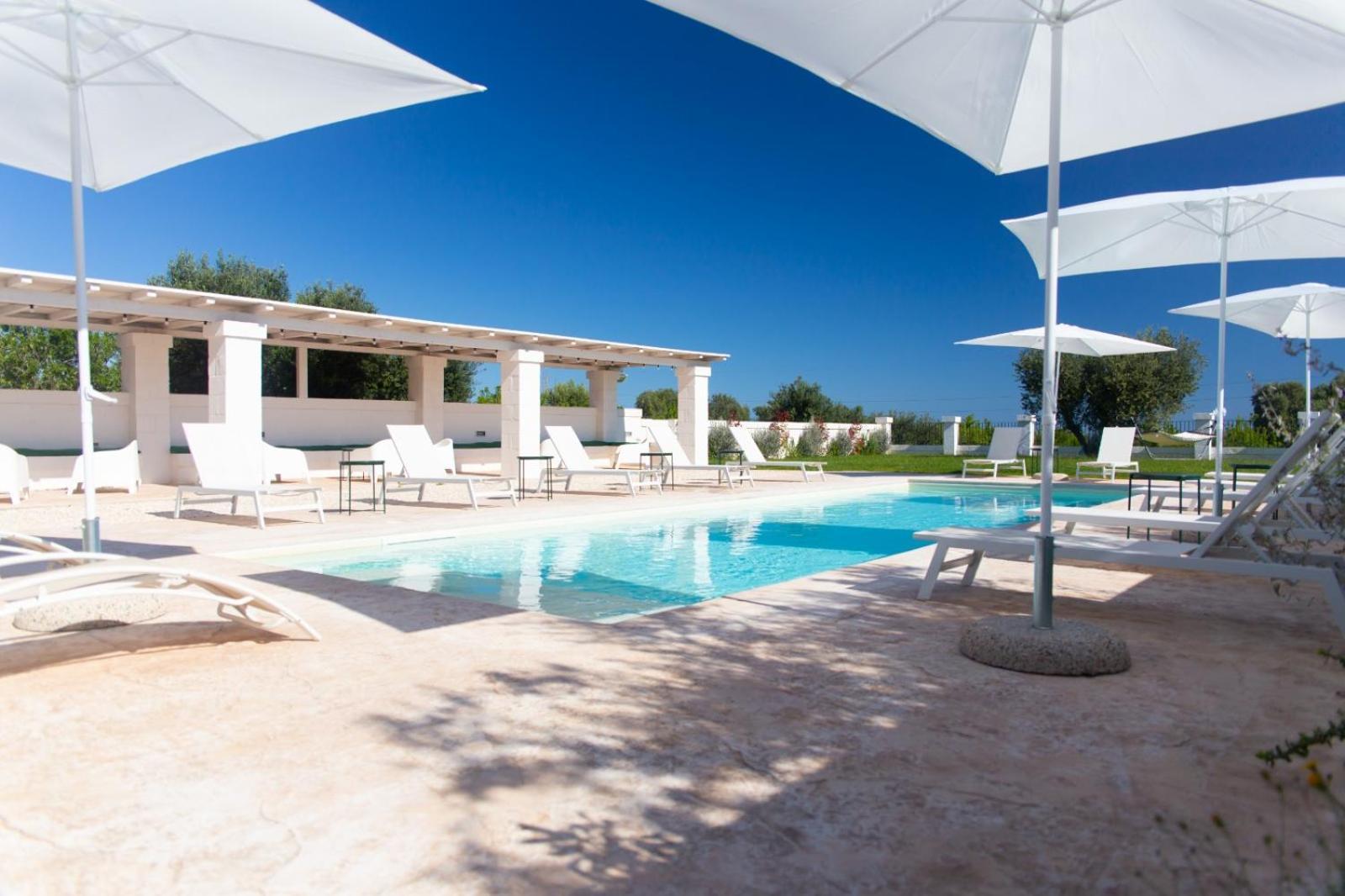 Tenuta Amostuni-Country House Екстер'єр фото