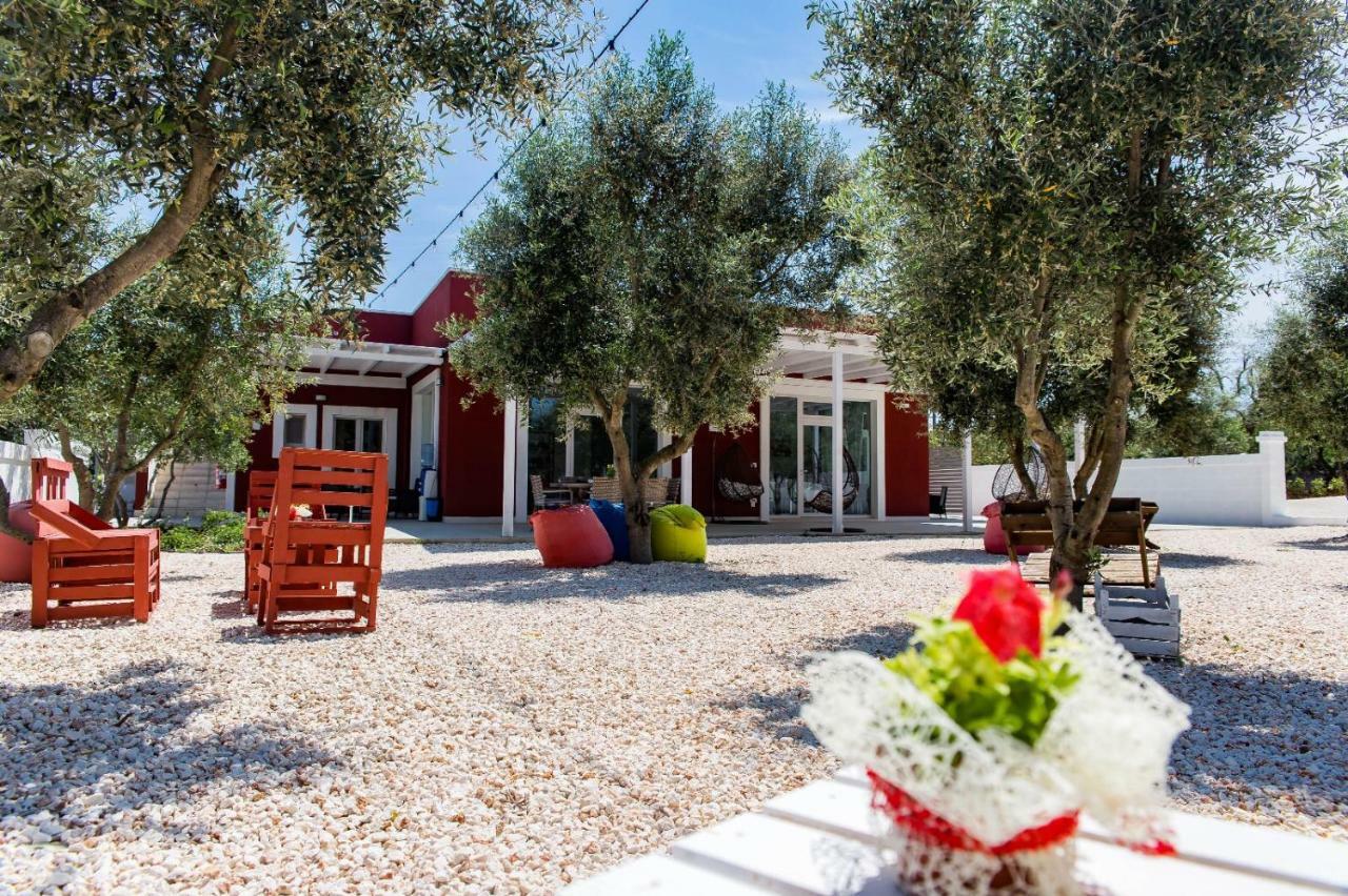 Tenuta Amostuni-Country House Екстер'єр фото